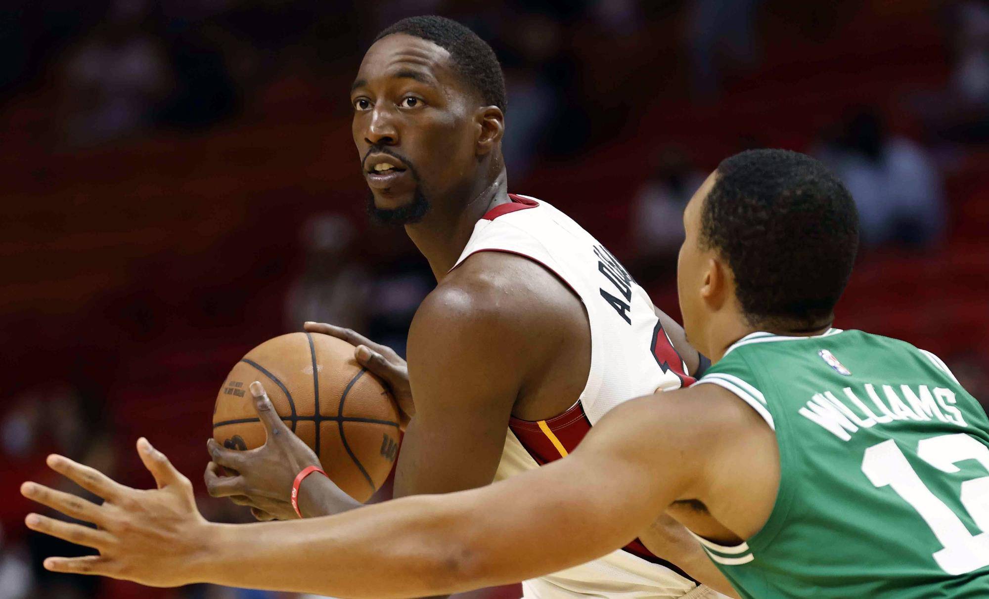 连胜势头难挡！棒球豪取十连胜