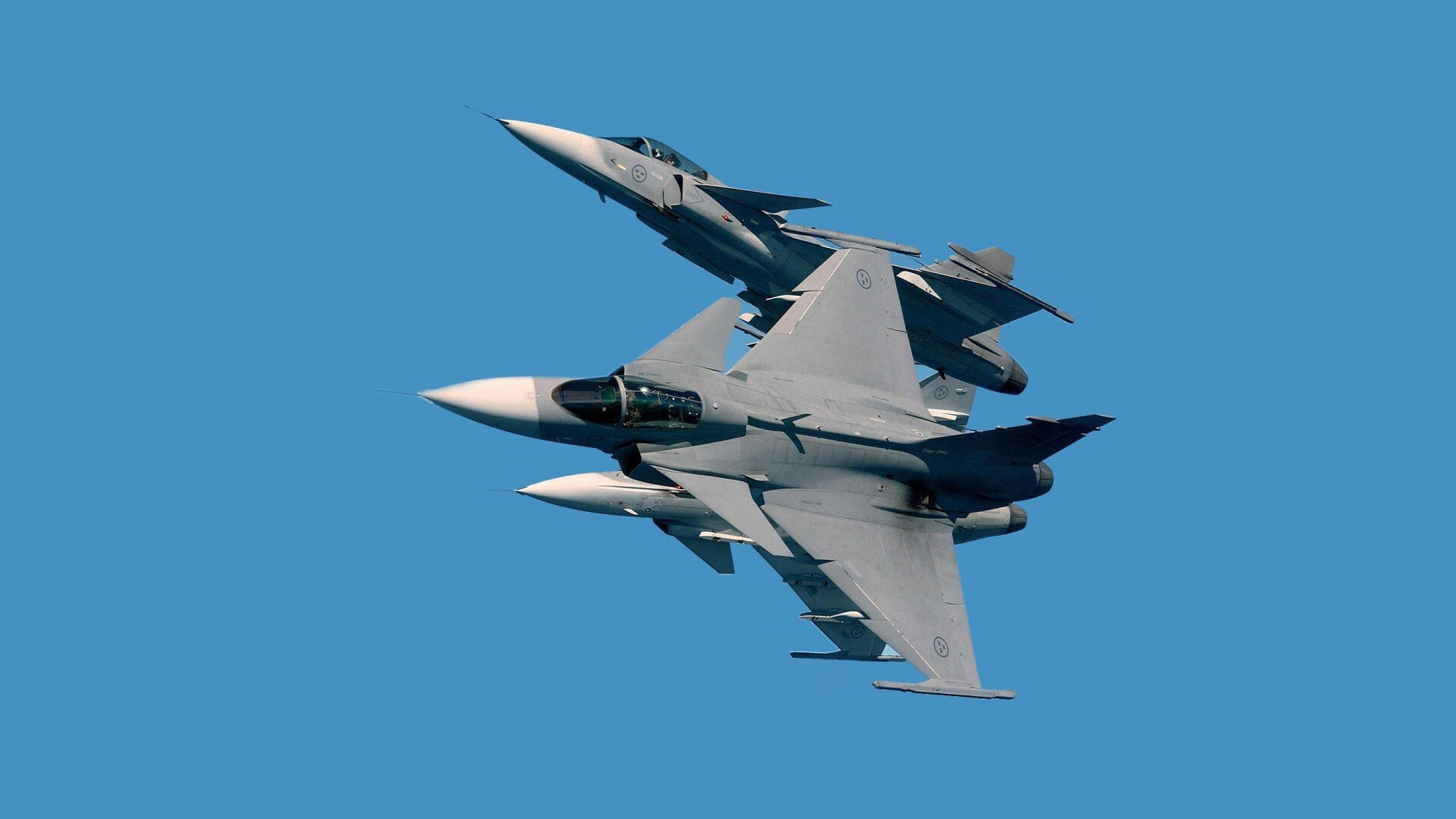 当意甲焦点战遇上巴萨,一场跨越联赛的战术寓言