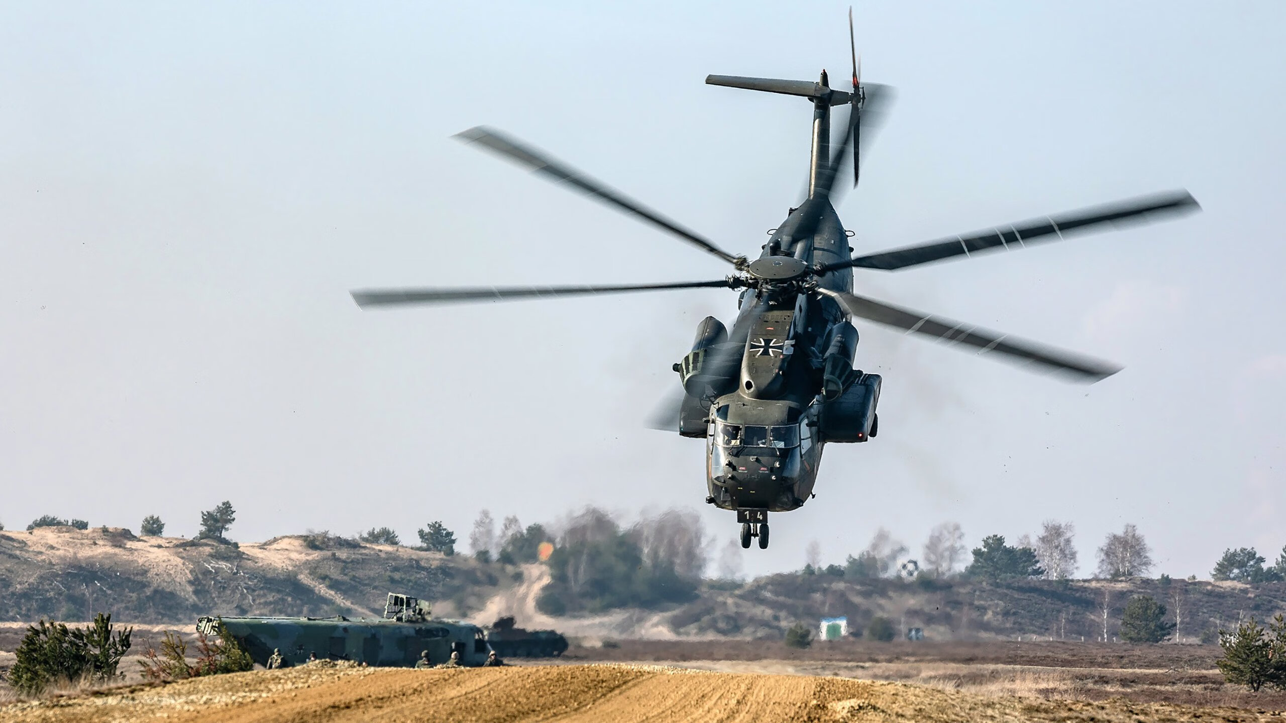 绿茵风暴与银色闪电,当双线统治者跨越边界