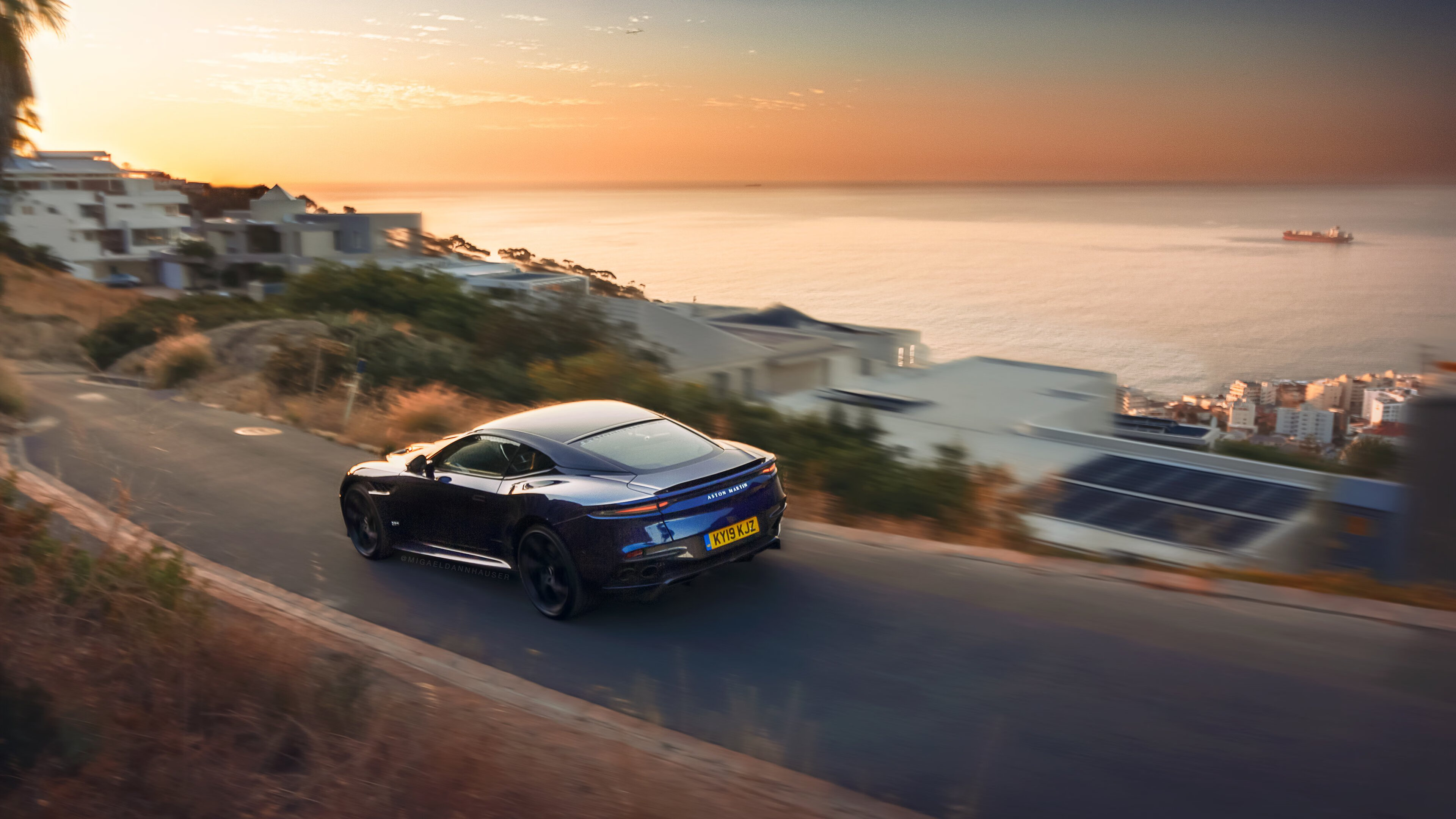 重锤出鞘!德里赫特头槌砸碎桎梏,今夜他让前锋黯然失色